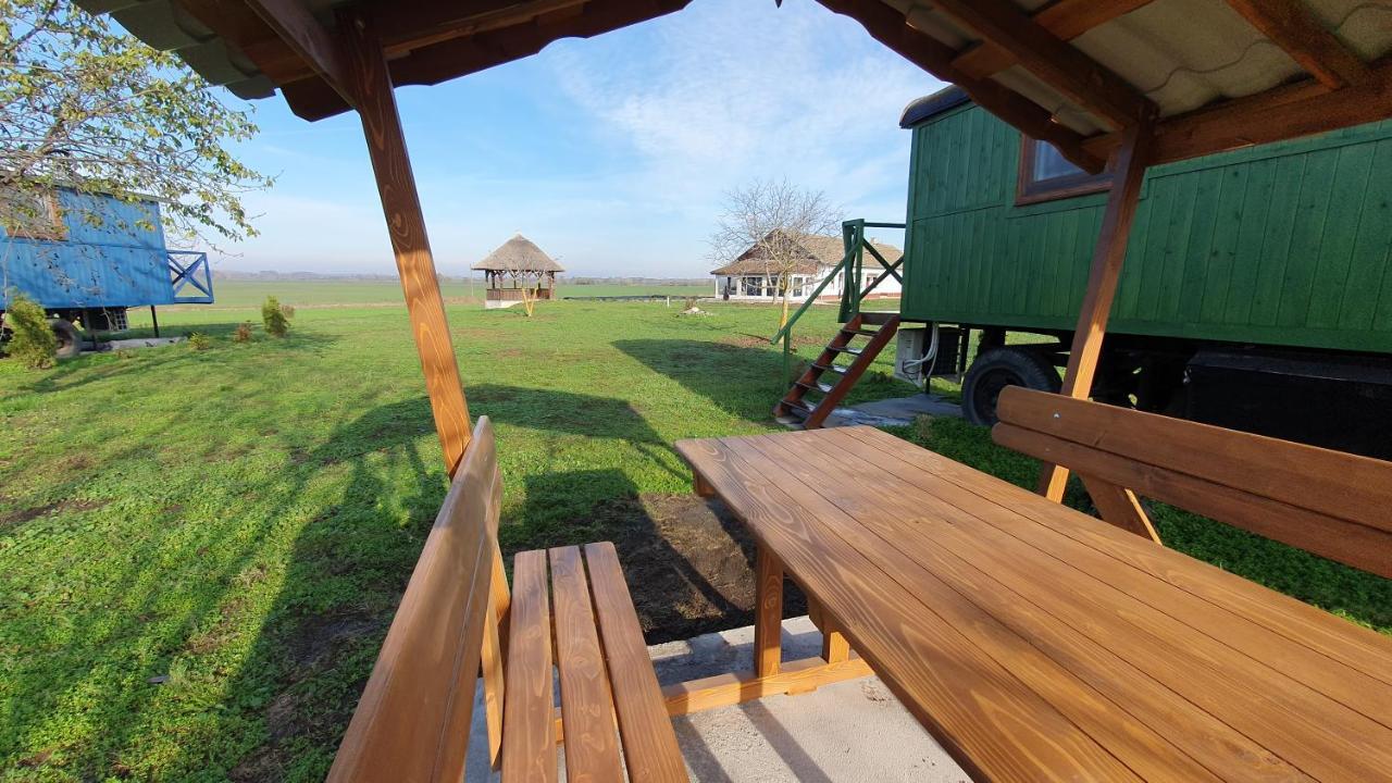 Tisza White House Bed & Breakfast Tiszaszolos Luaran gambar